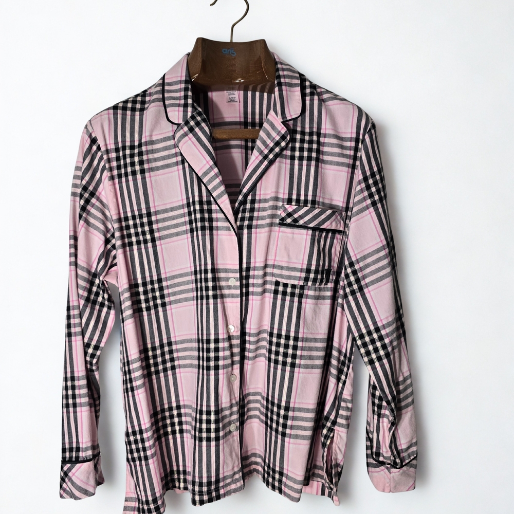 Victoria's Secret Pink and Black Plaid One Pocket Pajama‎ Top